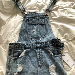 Trendy denim overalls
